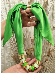 COLLAR PAÑUELO ANILLAS VERDE