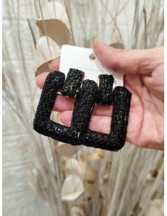 PENDIENTES CUADRADOS NEGROS