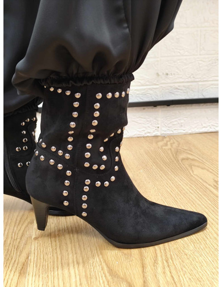 BOTINES TACHAS (DEL 36 AL 41)