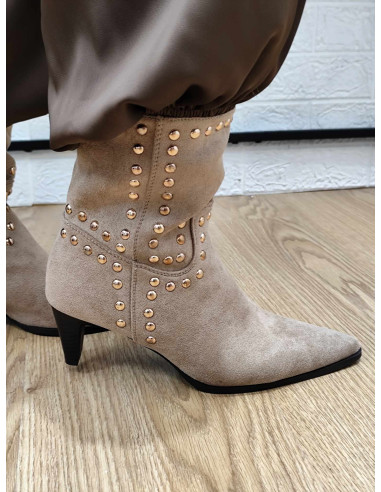 BOTINES TACHAS (DEL 36 AL 41)