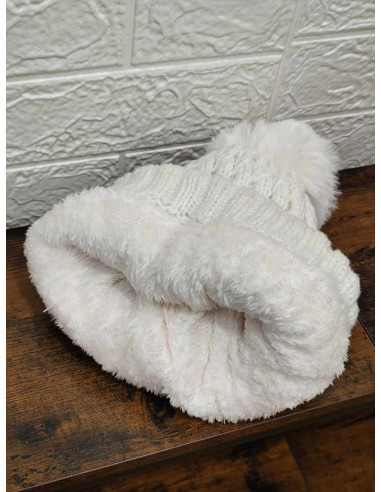 GORRO POMPÓN