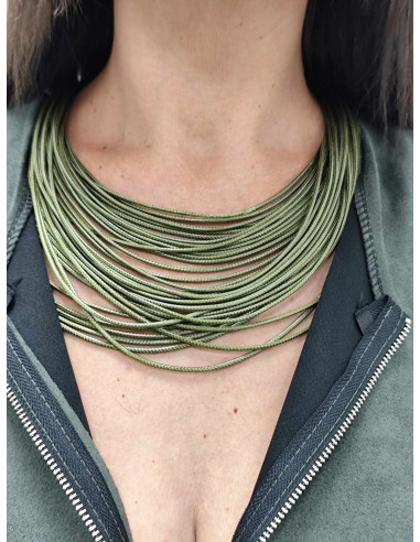 COLLAR CUERDAS