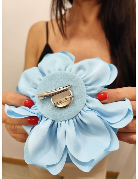 ROSA BROCHE CELESTE